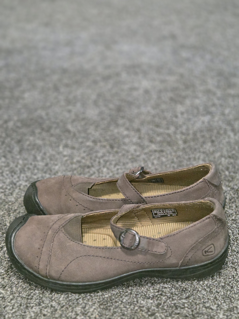 Keen Sterling City Mary Jane shoes women's 8.5 brown leather